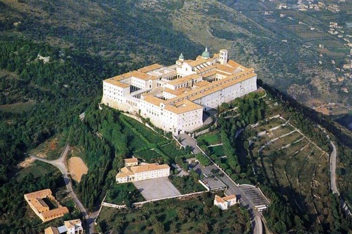 Montecassino Abbey & Anzio War Cemetery day-trip from Rome image