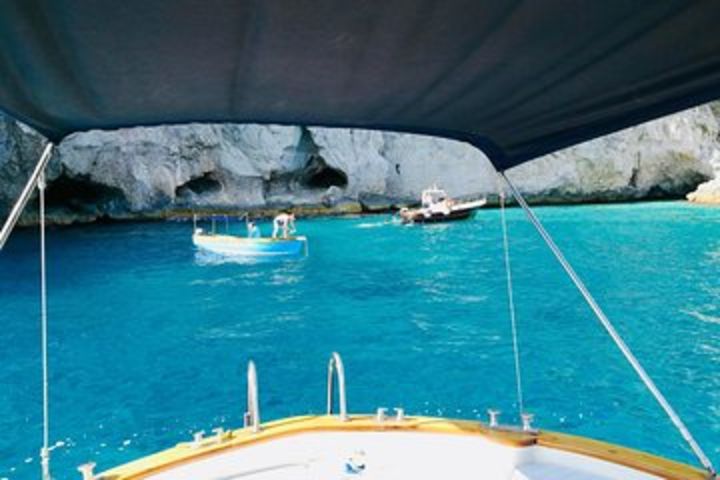 Capri Boat Tour and pick up  image