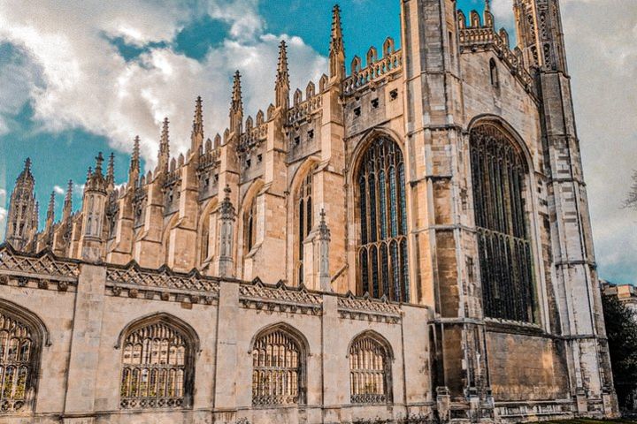 Discover Cambridge with 4 Self Guided Winter Audio Tours image