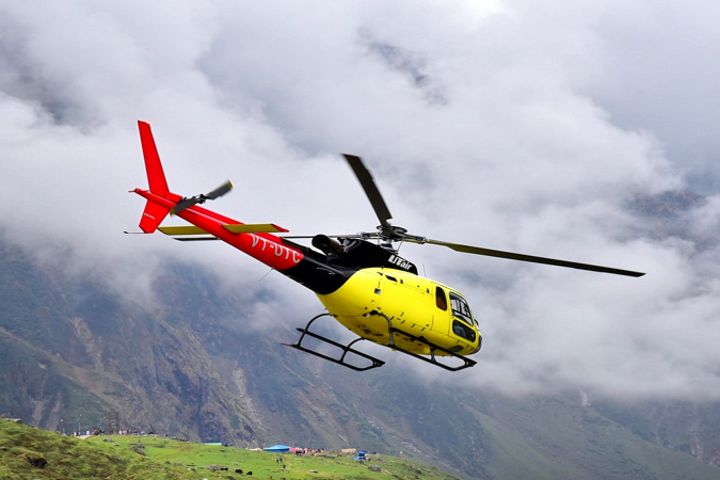 Kedarnath By Helicopter image