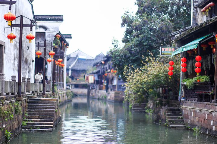 Independent Tour of Tianping Mountain and Mudu Water Town from Suzhou  image