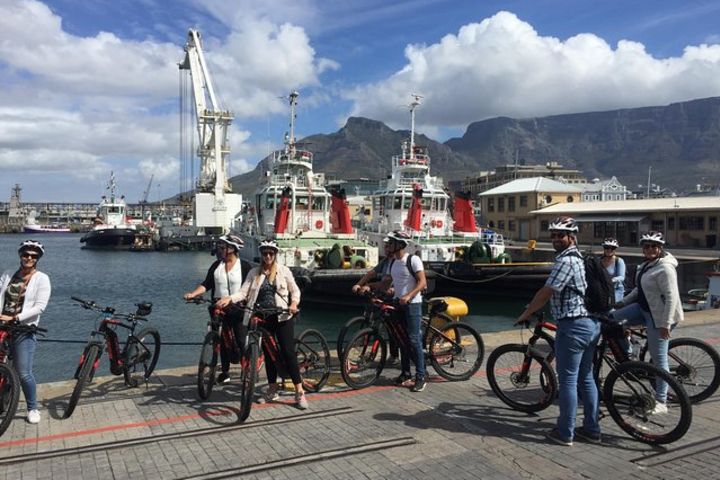 Half-day Cape Town City E-Bike Tour image