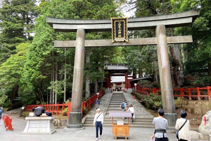 One Day Tour Nikko Tochigi by Car & Van image