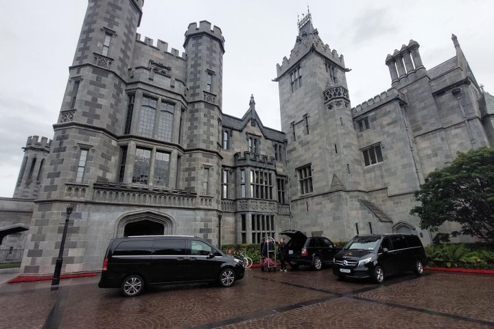 Adare Manor to Dublin Airport Premium Car Service  image