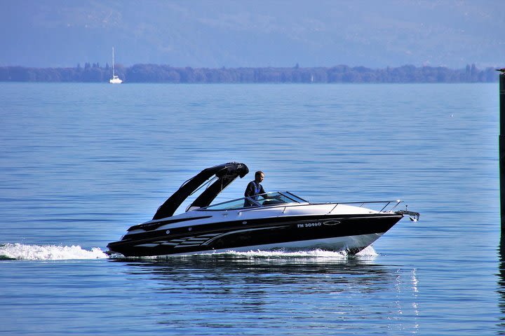 Day Trip: Speedboat Tour Of Lake Trasimeno With Lunch + Assisi Private Tour image