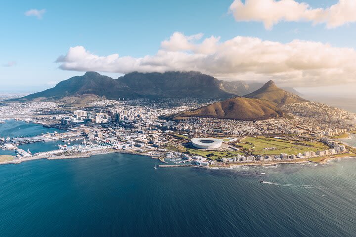 Morning City & Table Mountain image