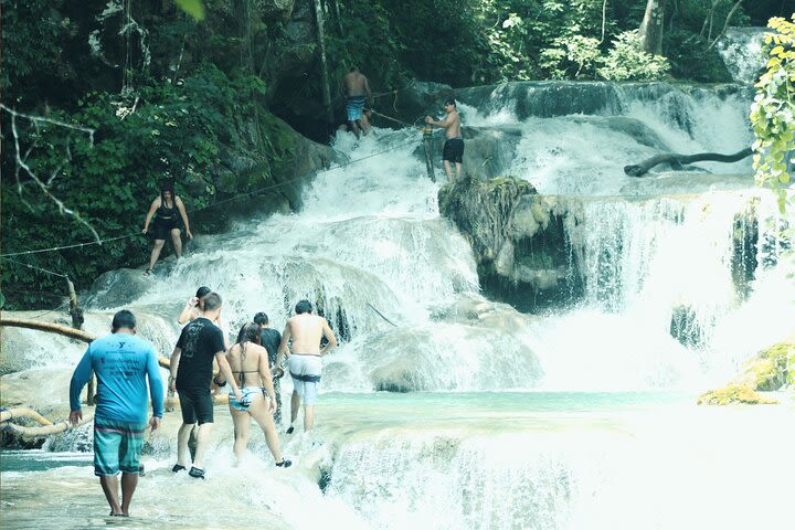 Copalitilla Magic Waterfalls Tour from Huatulco image