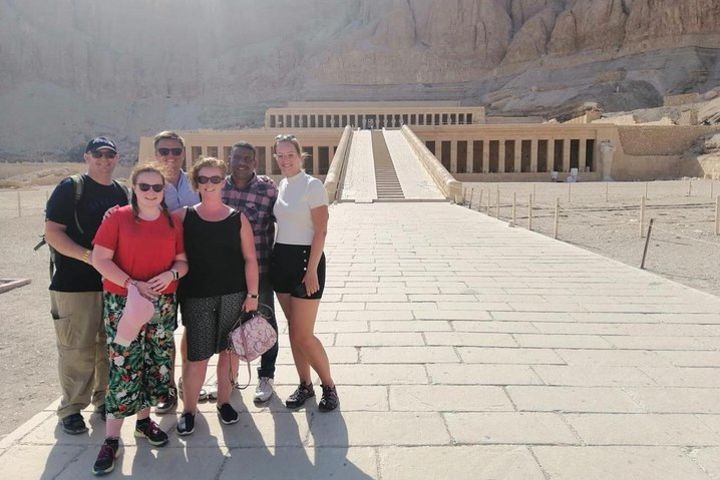 Egypt Tour Package-8 Nights Cairo,Luxor,Aswan&Abu Simbel,Nile Cruise,air balloon image