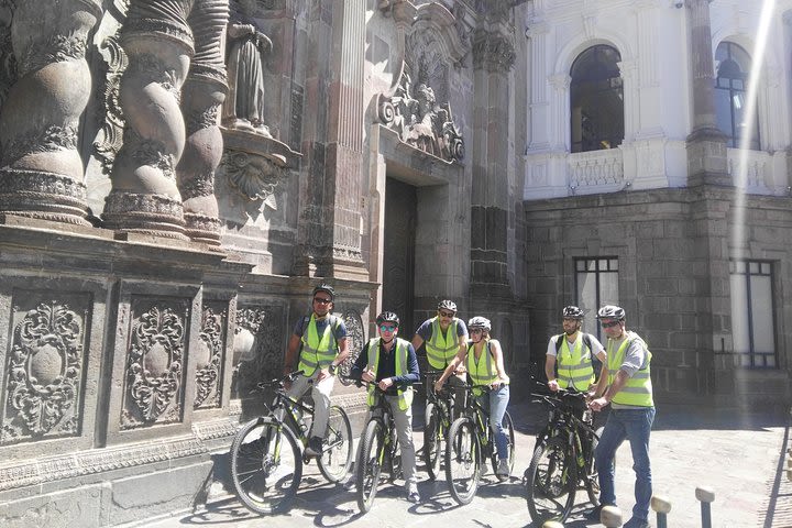 Discover Quito City on 2 Wheels  image