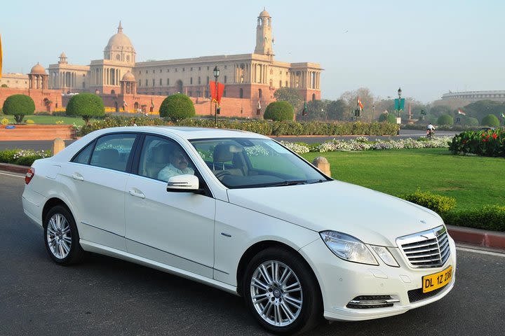 Luxury Taj Mahal Tour by Mercedes - BMW - Audi image