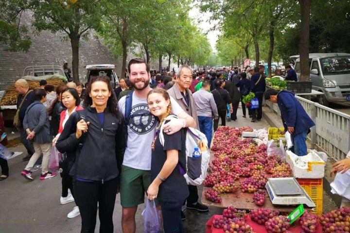 Xi’an City Wall Morning Cycling and Market Walking Tour image