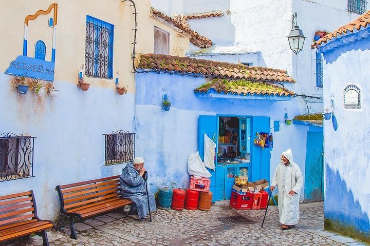 fez chefchaouen tour 2 days image