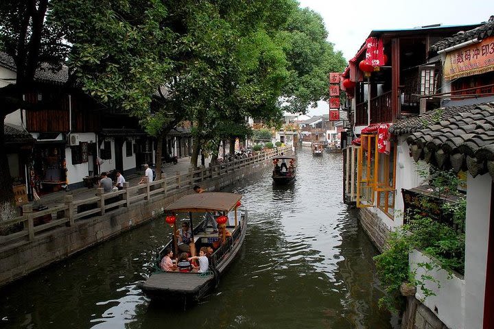 Zhujiajiao Ancient Town & Night Luxury Cruise in Shanghai image