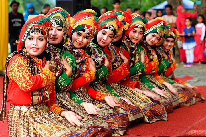 7 Hours Indonesia Cultural & Heritage Park Tour image