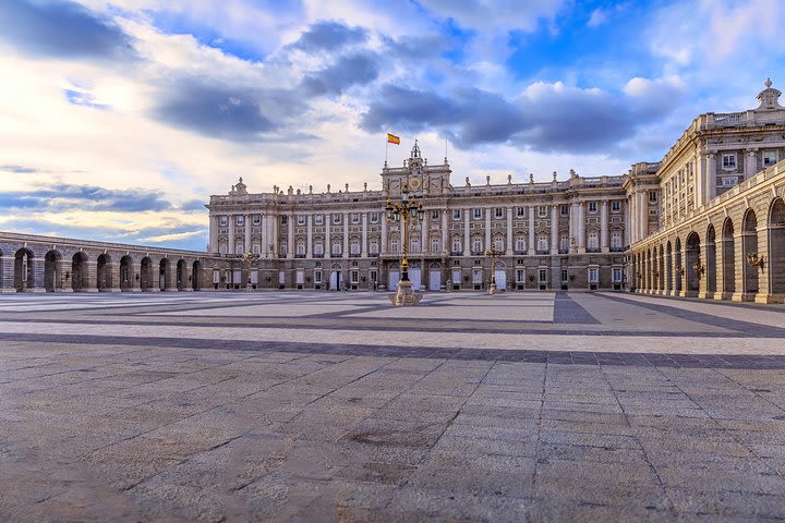 VIP Royal Palace Madrid image