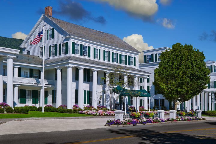 New York to Vermont Full-Day Adventure with Private Helicopter image