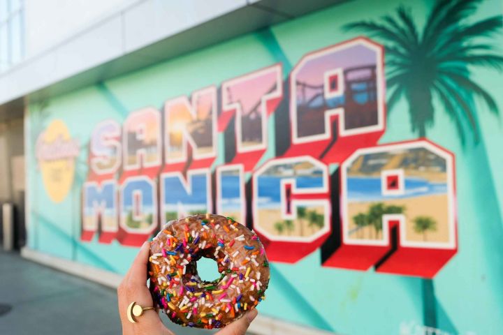 Santa Monica Donut Adventure by Underground Donut Tour image