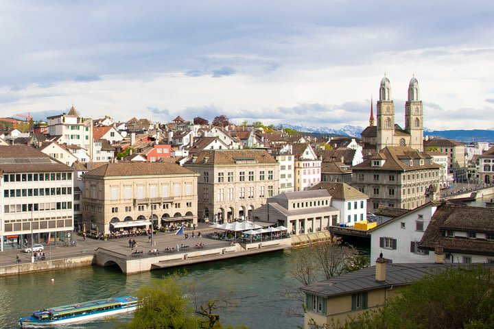 The Instagrammable Places of Zurich with a Local image