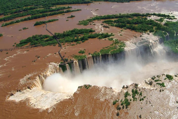 Sightseeing Tour of the Argentinian and Brazilian Sides of Iguassu Falls image