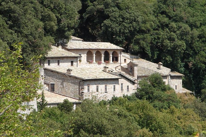 Sanctuaries and Franciscan Sites surround Assisi image