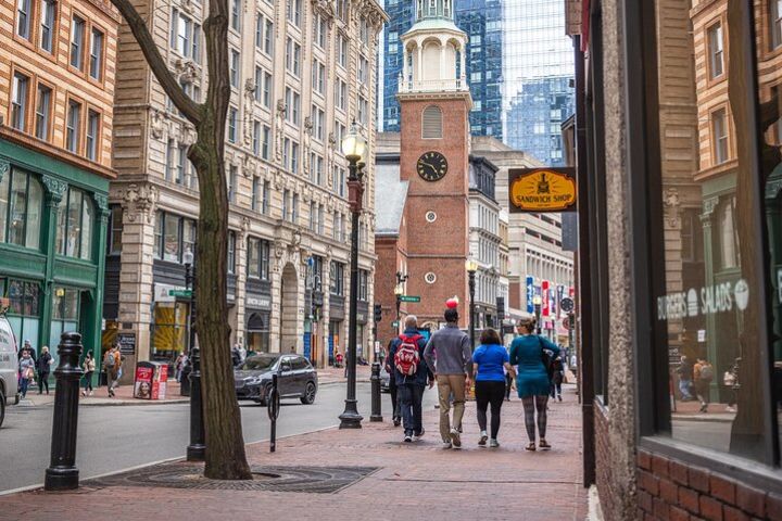 Boston History & Highlights Walking Tour image