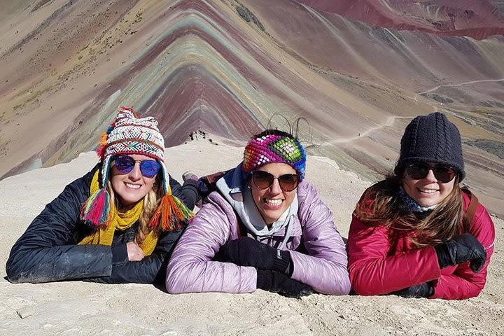 Rainbow Mountain trek in 1 day image