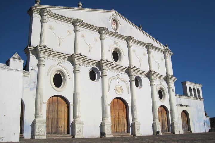 San Juan Del Sur Shore Excursion: Granada Colonial City and 365 Islets image