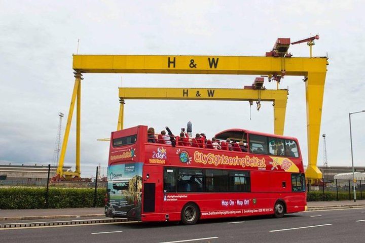 Belfast Combination Tour: Giant's Causeway Day Tour and Belfast City Tour 48-Hour Pass image