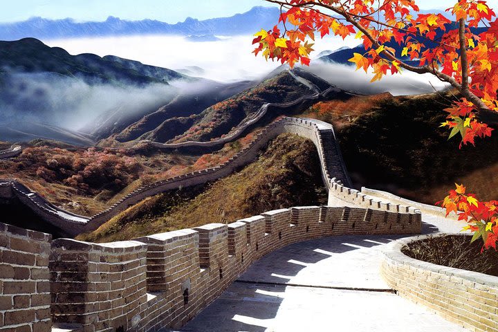 All Inclusive Mutianyu Great Wall Picnic with Drinks Private Tour in Beijing image