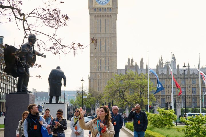 Westminster Abbey Tour with Guard Change & Big Ben image