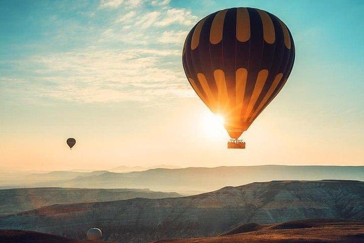 Luxor Hot Air Balloon image