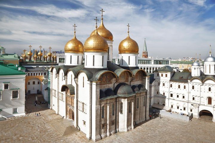 Moscow Kremlin and Armoury Treasures Tour image