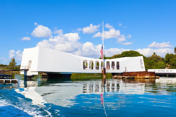 Premium Pearl Harbor Tour with Lunch image