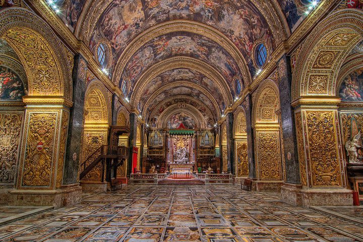 Valletta (UNESCO) guided tour, Malta Experience (included), Cathedral (optional) image