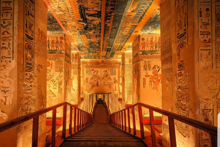 Luxor Full Day Private Tour by Bus from Hurghada image