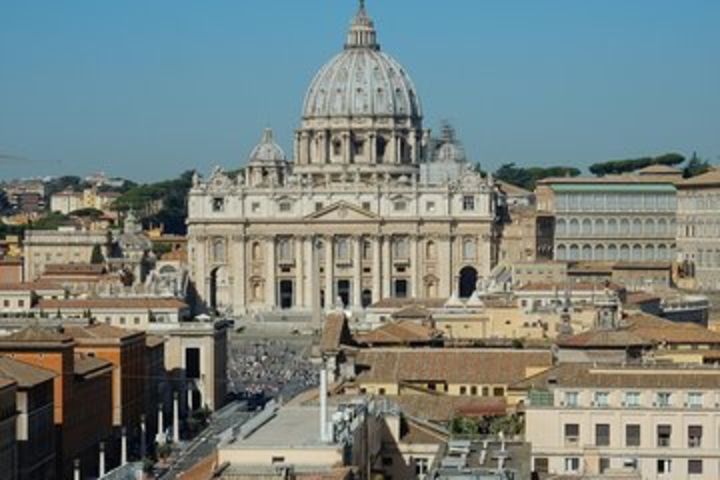 Skip the Line: Rome-St.Peter Basilica Audioguided Experience Ticket image