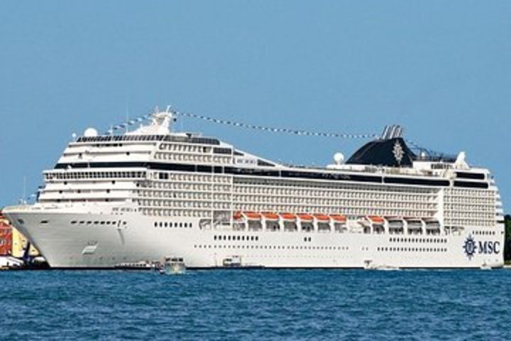 Private transfer service, MSC Musica, Venice cruise terminal, Marco Polo airport image