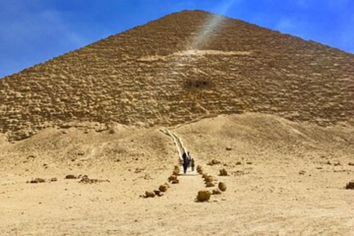 A private Day tour of Saqqara,Memphis & Dahshour ( All Inclusive ) image