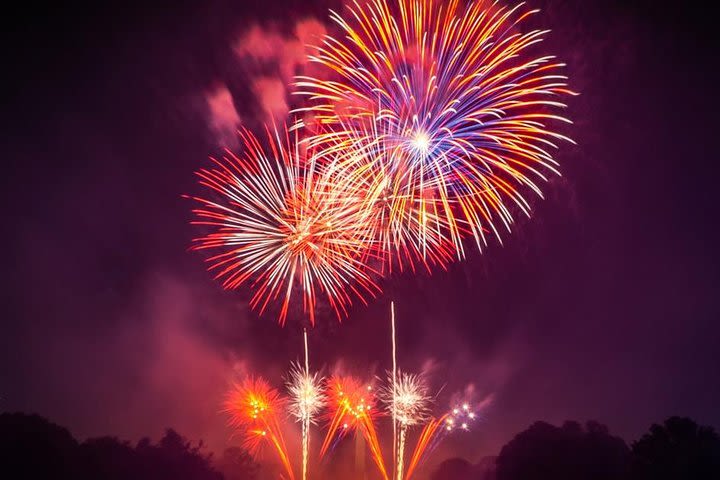 Thursday Night Firework Tour in Destin Harbor image