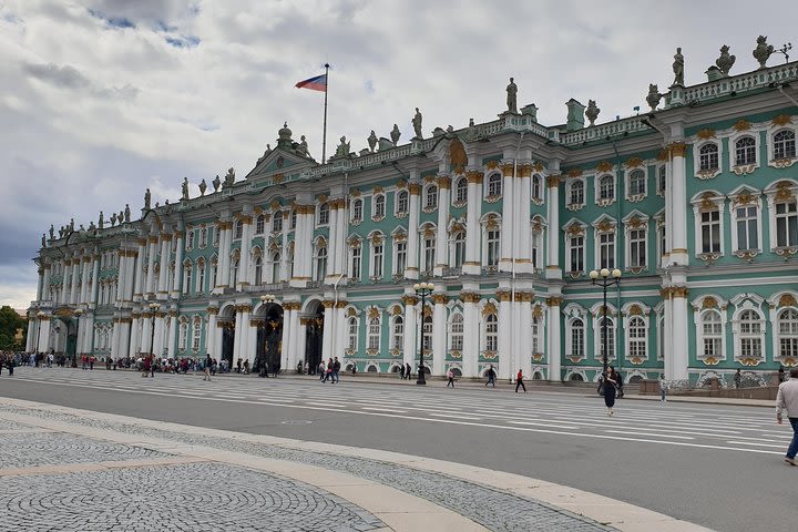 2-Day Accessible Shore Excursion in St Petersburg image
