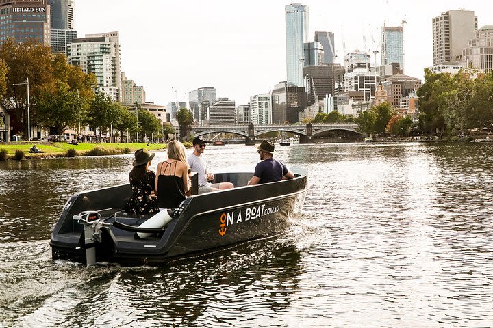 3-Hour Boat Rental in Melbourne image