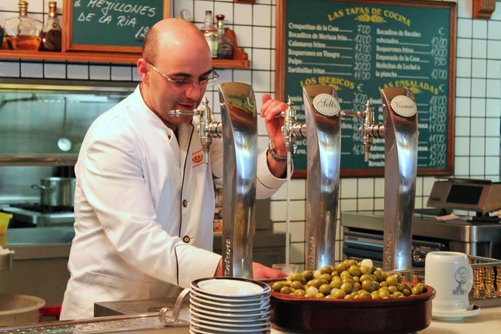 Tapas, Taverns & History Private Tour in Madrid  image