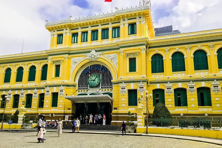 Ho Chi Minh City: Private Guided Sightseeing & History Tour image