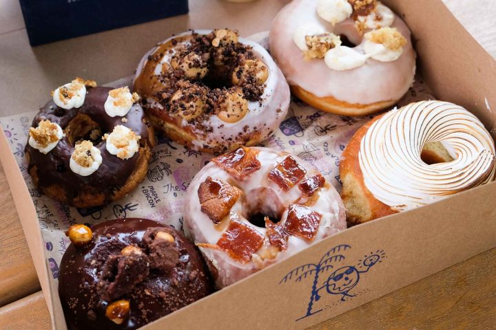 Miami: Wynwood Donut Tour with Donut Tastings image