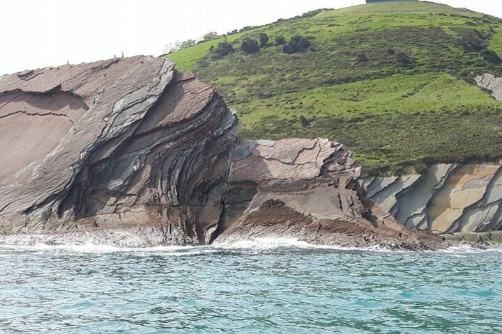 Flysch Cliffs and Game of Thrones Tour by Yacht image