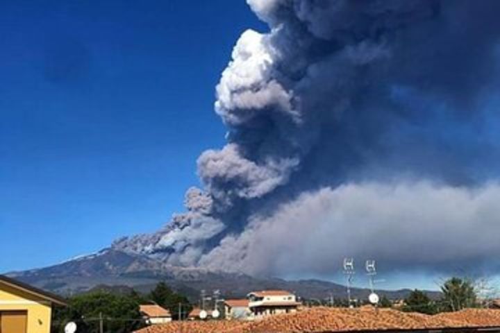 Etna and Taormina Jeep Tour image