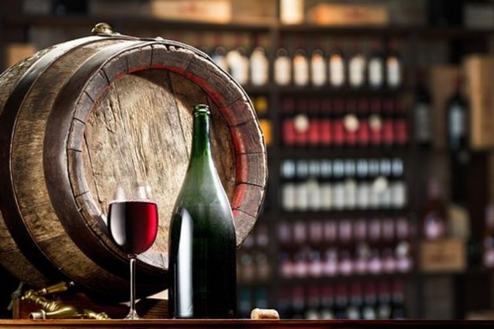 Wine & Cheese Pairing Experience in Bordeaux (shared) image