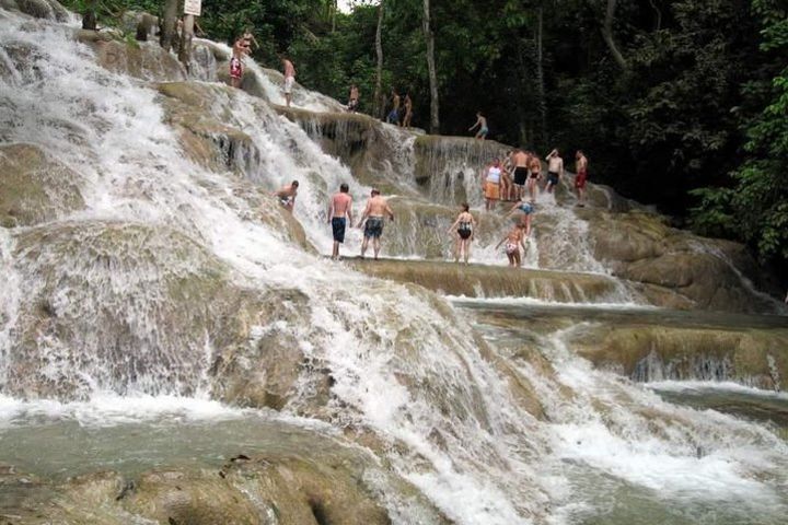 Private Tour to Dunn's River Falls in Jamaica image