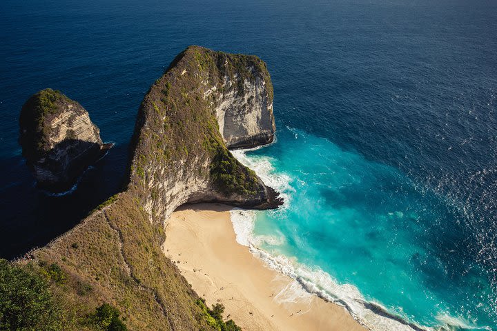 Private One Day Tour package of NUSA PENIDA ISLAND:Hidden Paradise in Bali  image