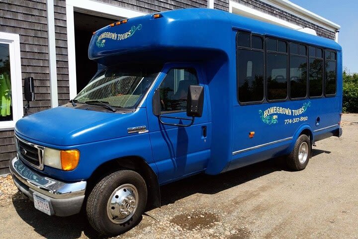 All Island Tour by Bus in Oak Bluffs image